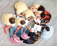 Jóvenes y la biblia
